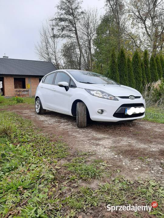 Sprzedam Fieste MK 7 2012r mały przebieg 133000km Połaniec