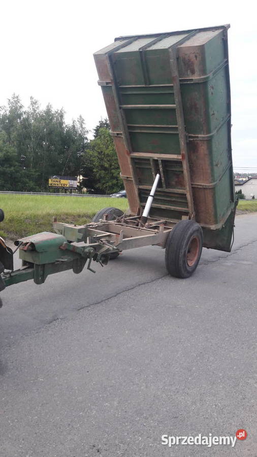 Przyczepa jednoosiowa z kiprem Bochnia