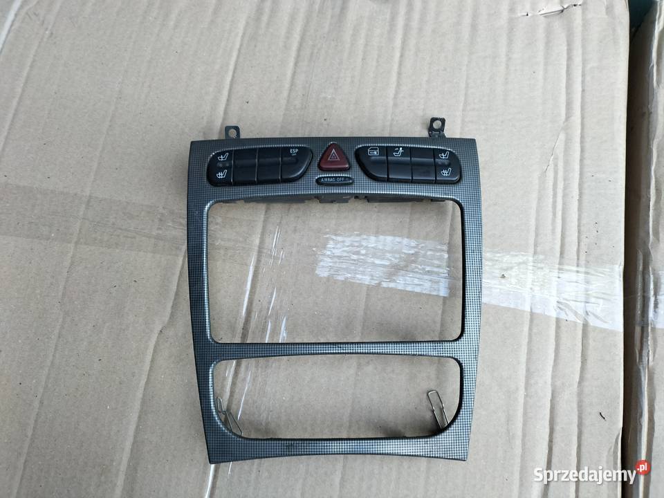 Ramka nawiewu Panel W203 Mercedes PA6GK20GF10 osobowe Kamień-Kolonia sprzedam