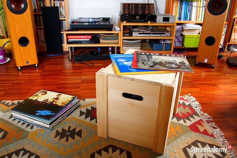 Skrzynka na winyle z pokrywą skrzynka na drewno