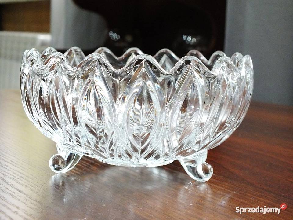 Bombonierka kolekcjonerska Misa na nóżkach Porcelana i szkło Żary