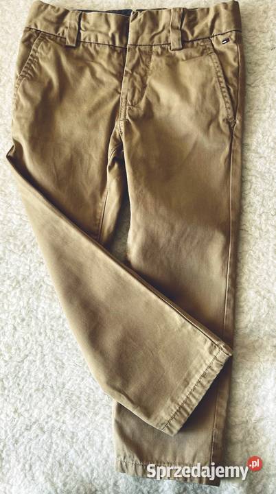 Spodnie chlopca Chino marki Hilfiger Warszawa