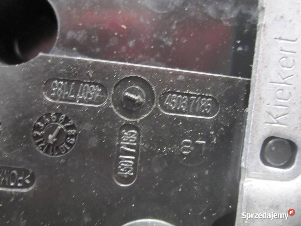 CITROEN C4 II B7 zamek drzwi lewy tył 9685352180