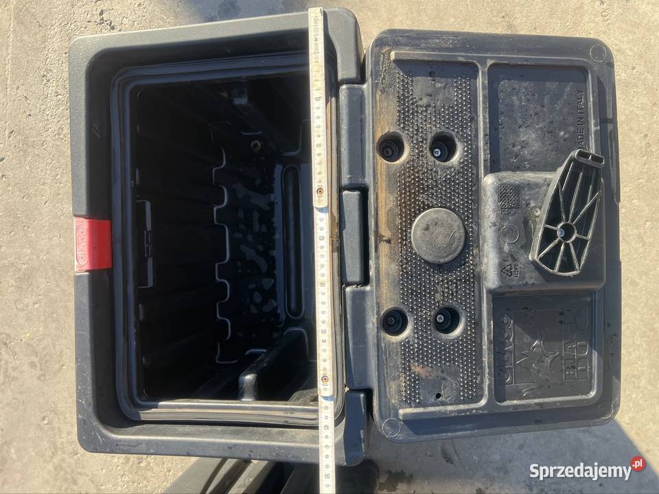 Skrzynki samochodowe narzędziowe