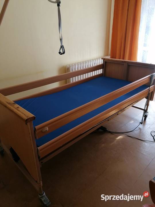 Łóżko rehabilitacyjne drewniane elektryczne