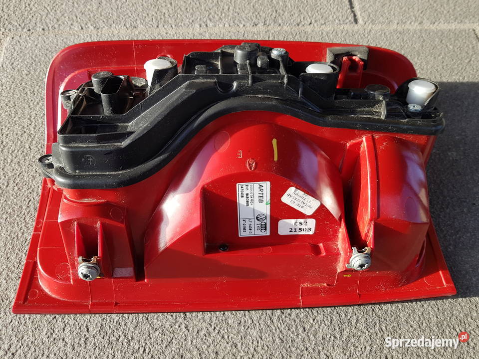 VW Amarok 2009 Lampy tył 2H1945095 2H1845088 lampy tylne Warszawa