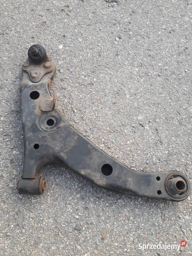 Wahacze przód E11 Corolla E12