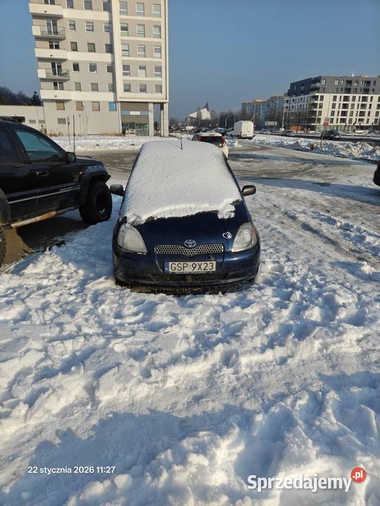 Syndyk sprzeda samochód osobowy TOYOTA YARIS Gdańsk