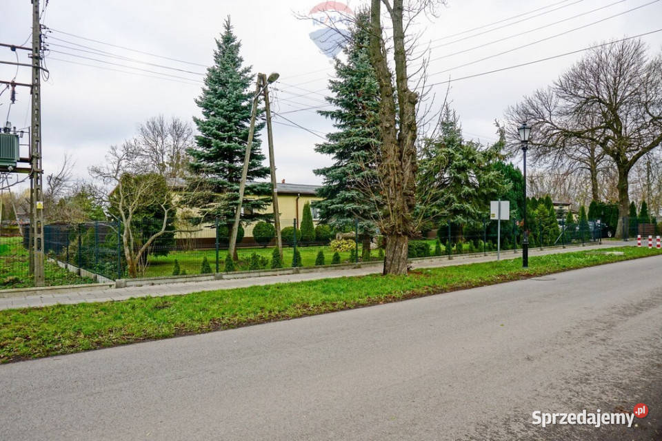 Hotel pracowniczy i sklep Guzów gm Wiskitki mazowieckie