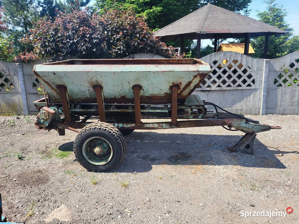 Rozsiewacz wapna nawozu RNP 1500 nie RCW 3 5 Rolnictwo