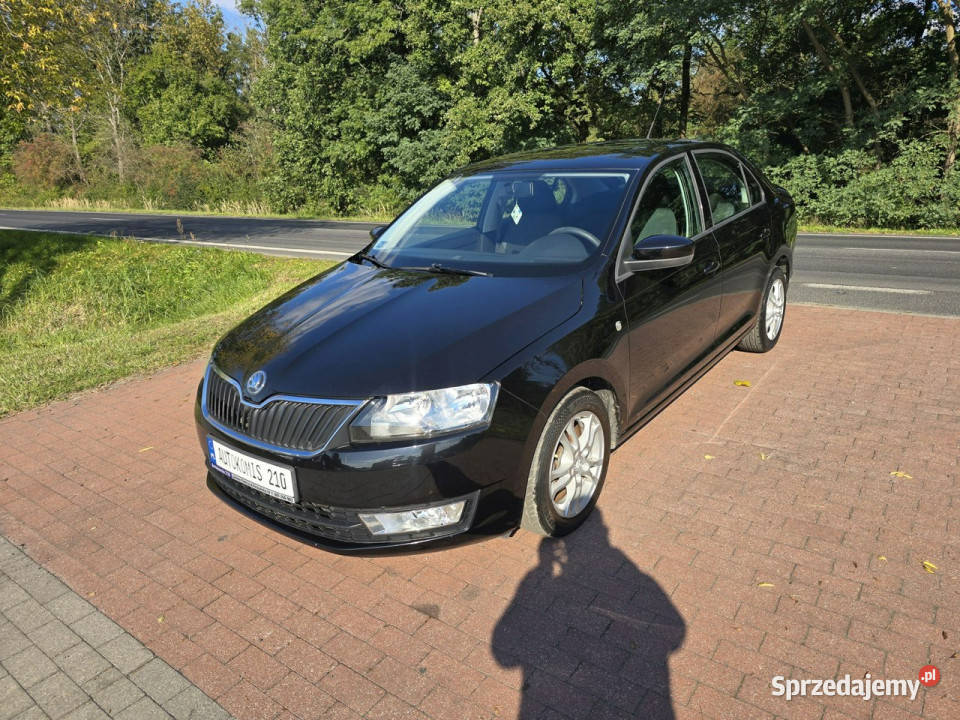 koda RAPID Skoda Rapid 12 benzynka komputer pokładowy Cielcza