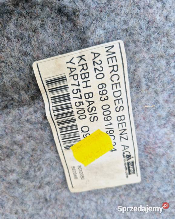 BOCZEK WYKŁADZINA BAGAŻNIKA LEWA PRAWA KLAPY osobowe