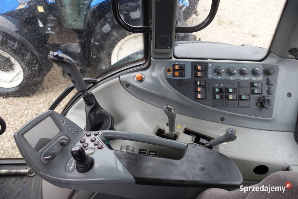 Valtra t191 z ładowaczem Sokoły