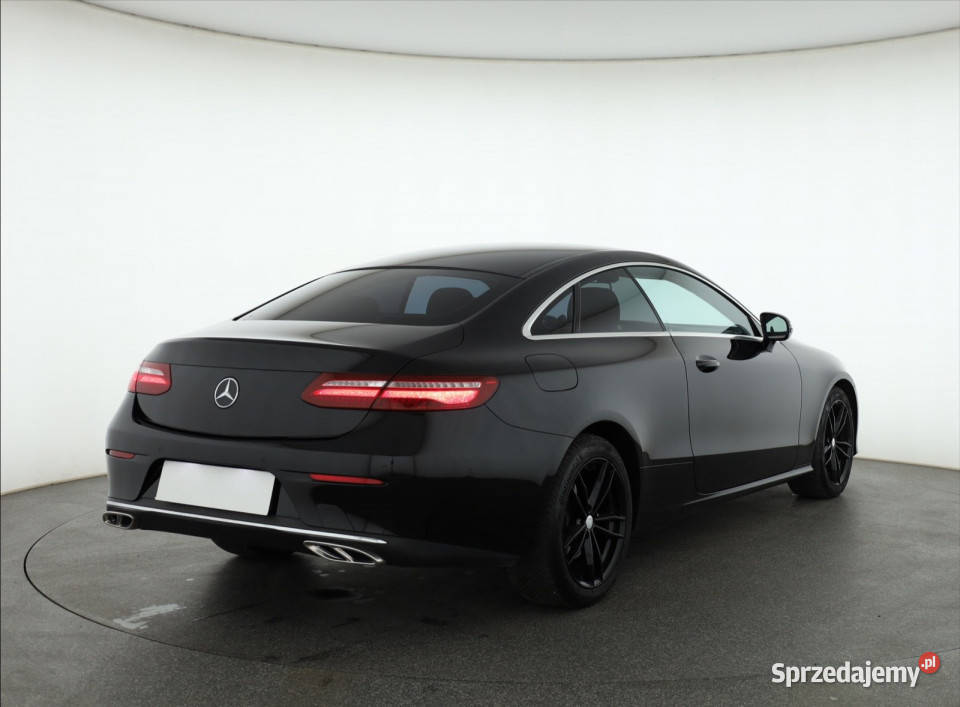Mercedes E E 200 Piaseczno