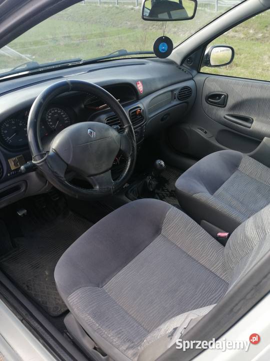 Renault Megane I kombi 2001r Polift 19 dci 102 251000km Wieluń