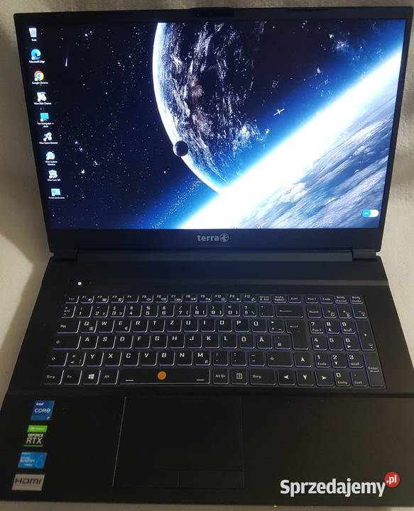 laptop Tetrra 1777T z procesorem i711800H Intel Core i7 Laptopy i netbooki