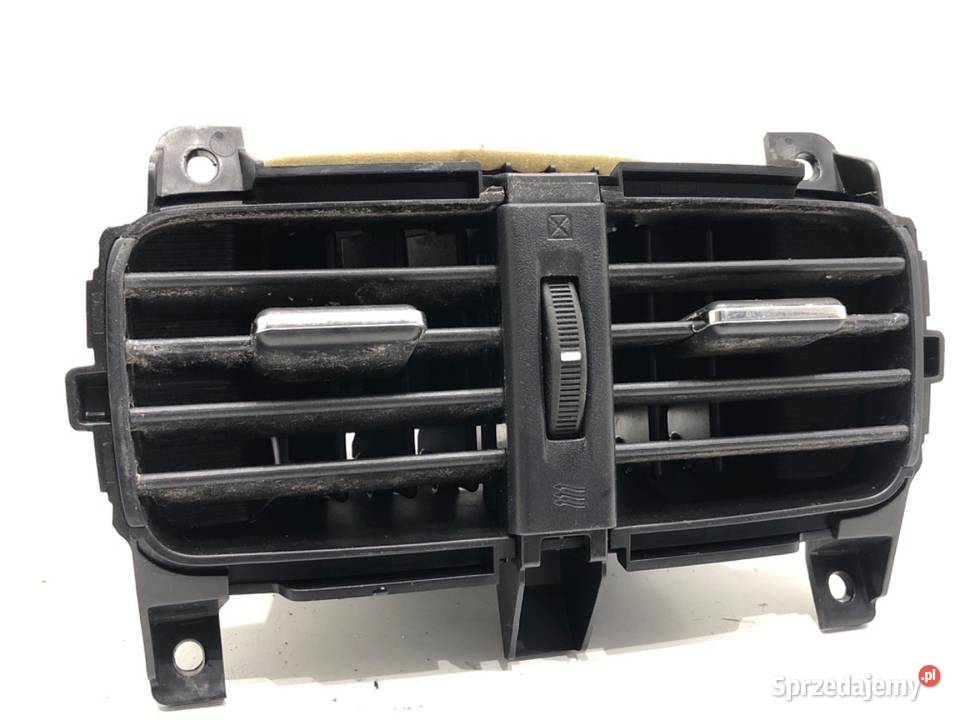 KRATKA NAWIEWU TYŁ HONDA CRV IV SUV WENTYLACJI osobowe