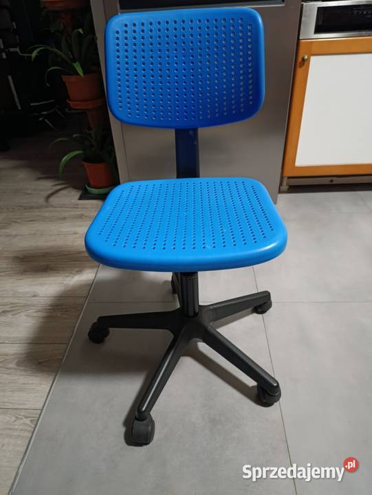 krzesło obrotowe niebieskie dziecięce Poznań