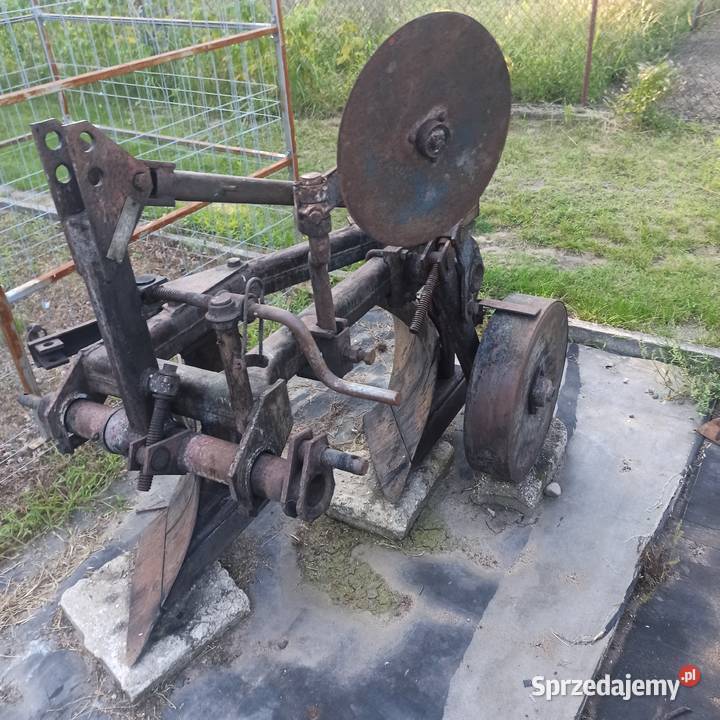 Pług dwuskibowy kompletny ze wszystkimi nieuszkodzony Turek