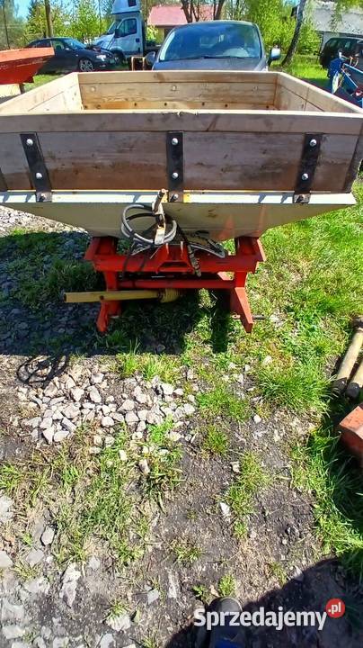 Rozsiewacz RauchKuchn ZS 600 z hydrauliką lubelskie Krasnystaw sprzedam