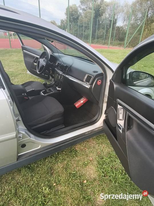 Opel Vectra c kombi Grabanina