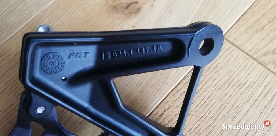 Ducati 1198 1098 848 set podnóżek prawy Białystok