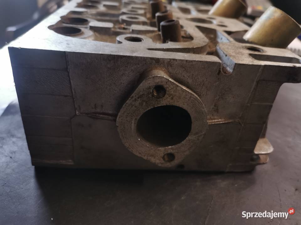 Nowa głowica Fiat 126p bambino Głowice cylindrów