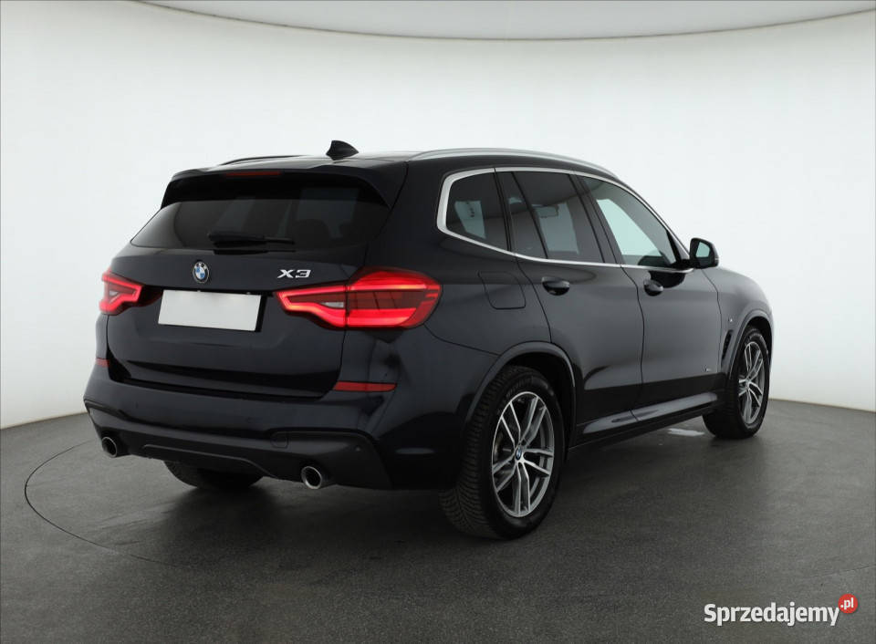 BMW X3 xDrive20d światła LED