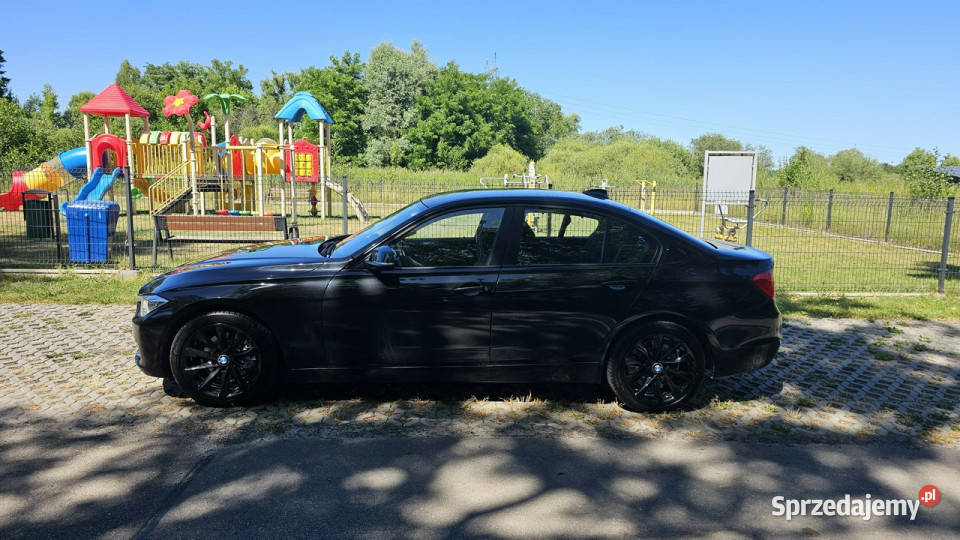 BMW 330 BMW 330D xDrive ładny stan 4x4 sedan F30 światła przeciwmgielne śląskie Chełm Śląski