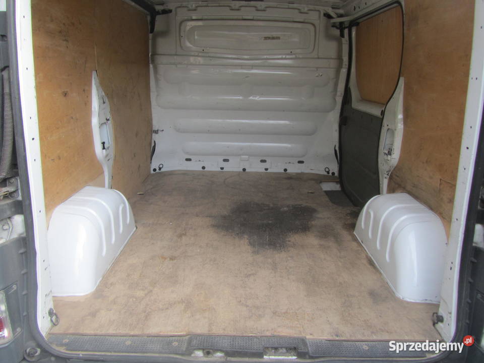 Ładny trafic vivaro w b stanie