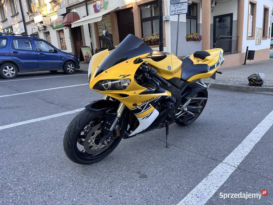 Yamaha R1 rn12 yzf 1000 sportowy Królówka