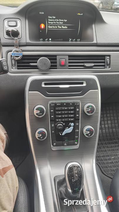 Volvo V70 2016r 20 D4 Diesel Automat 180 radio