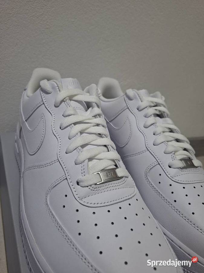 Buty Nike Air Force 1 07 Low r48