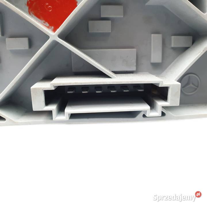 LAMPA PRAWA Mercedes W203 Sedan tylna prawy tył Chełm