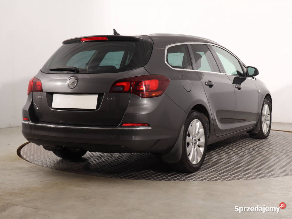 Opel Astra 17 CDTI wielofunkcyjna kierownica Katowice