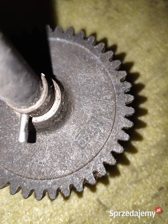 Oryginalny Wałek z trybem startera skrzyni Leszno