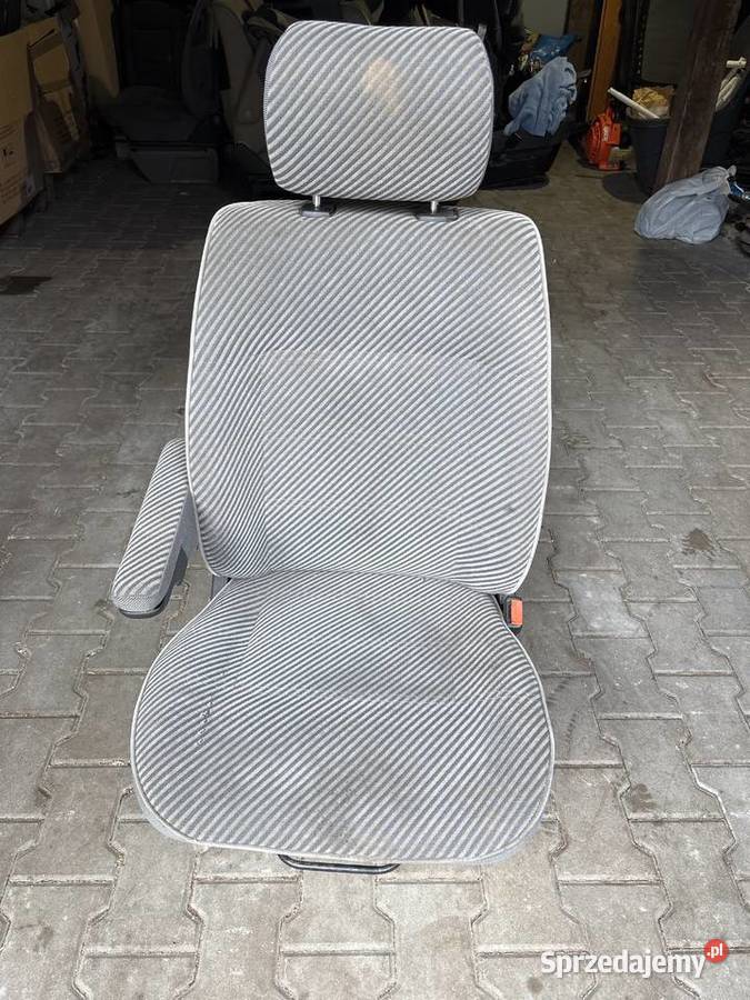 VW T4 caravelle multivan transporter fotel lewy Rok produkcji 1999 Motoryzacja