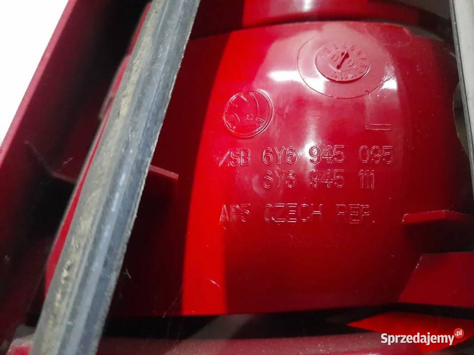307G SKODA FABIA I HB 9908 LAMPA LEWA PRAWA świętokrzyskie Włoszczowa