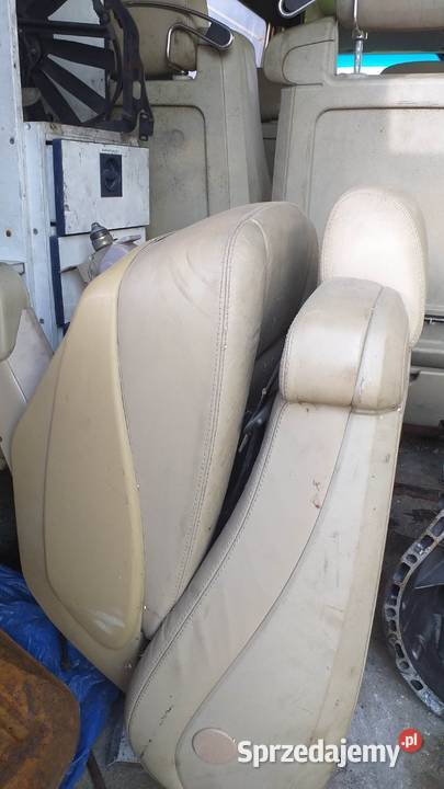 Siedzenia do busa nieuszkodzony świętokrzyskie Kielce sprzedam