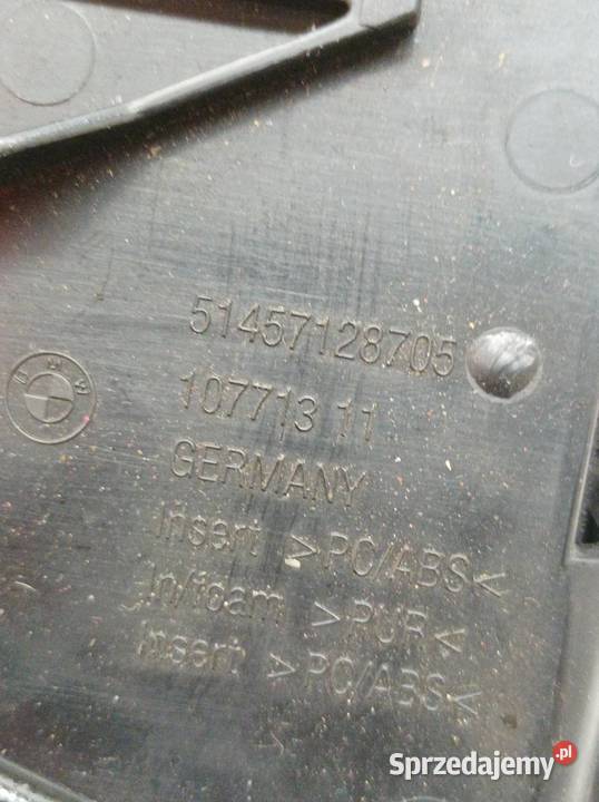 SCHOWEK PRAWY PASAŻERA DESKI CZERWONY 80600005