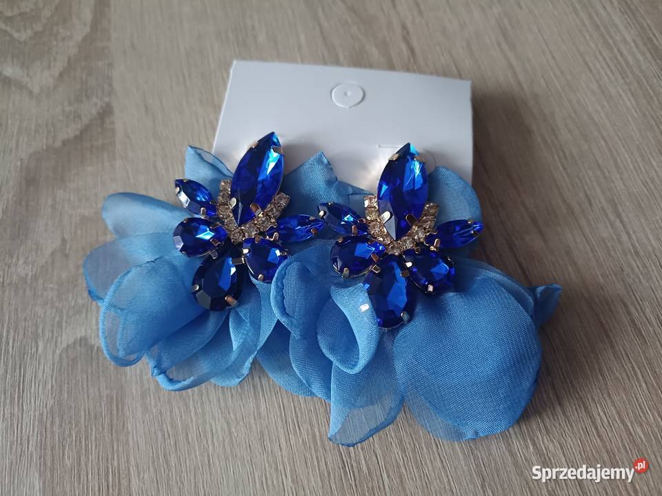 Kolczyki z kwiatów z tkaniny niebieskie Zegarki i Biżuteria Kwidzyn