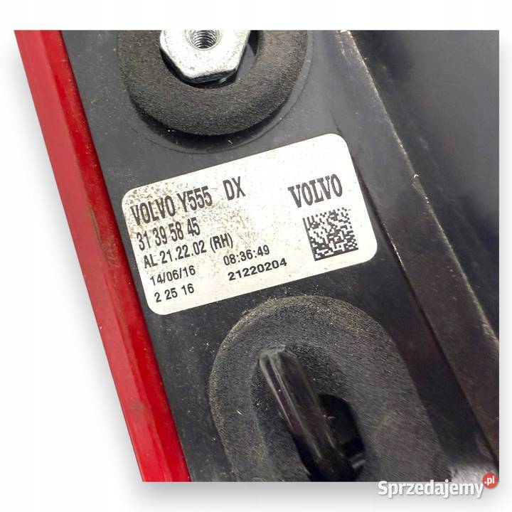 LAMPA PRAWA Volvo V40 II kombi 20122019 tylna Chełm