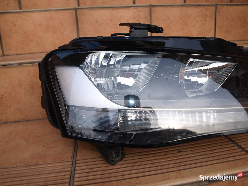 Audi A4 B8 lampa prawa przód zwykła 2012 2015r Kalisz