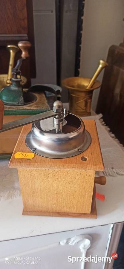 Młynek do kawy Z korbą