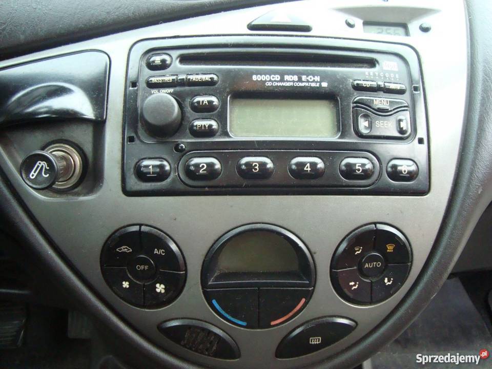 Ford Focus srebrny Focus Szczecin