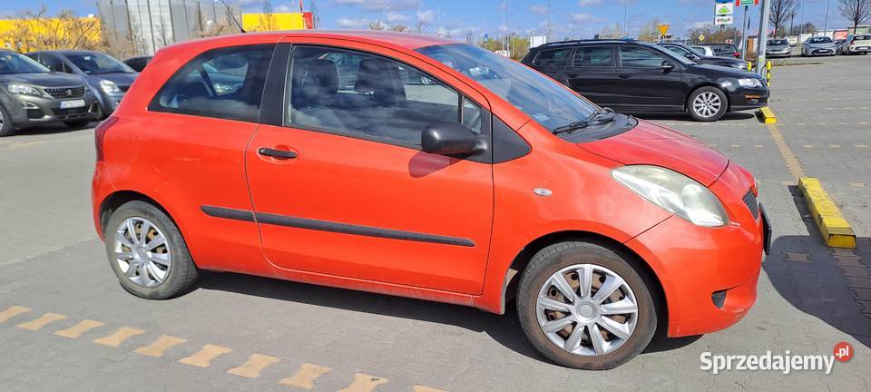 Toyota Yaris 2006 13 benzyna Kraj 1300cm3 Ząbki