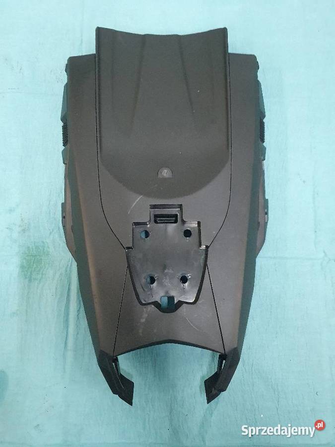 Suzuki GSXS 1000 23R zadupek owiewka tył