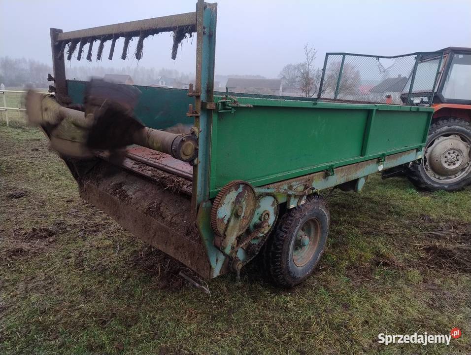 Rozrzutnik do obornika 1 osiowy Rozrzutniki obornika mazowieckie Wojciechów