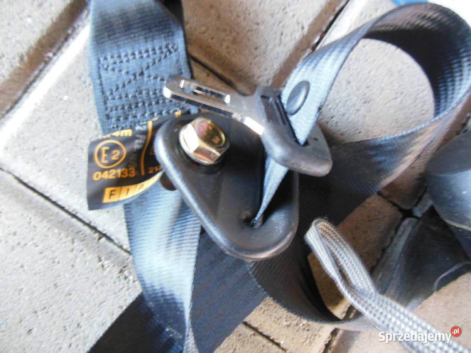 0421332133 71713869 PAS BEZPIECZEŃSTWA FIAT 126P Pasy bezpieczeństwa Kozy