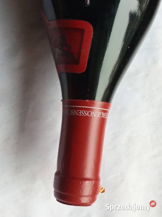 Czerwone wino z 1994roku Prusim